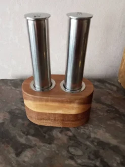 Salière et poivrier
