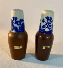 Salière et Poivrier