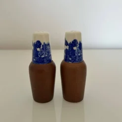 Salière et poivrier décor bleu