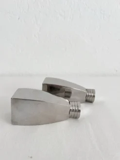 Salière et poivrier en métal chromé vintage