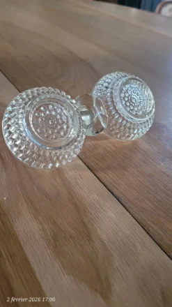 Salière et poivrière en verre épais