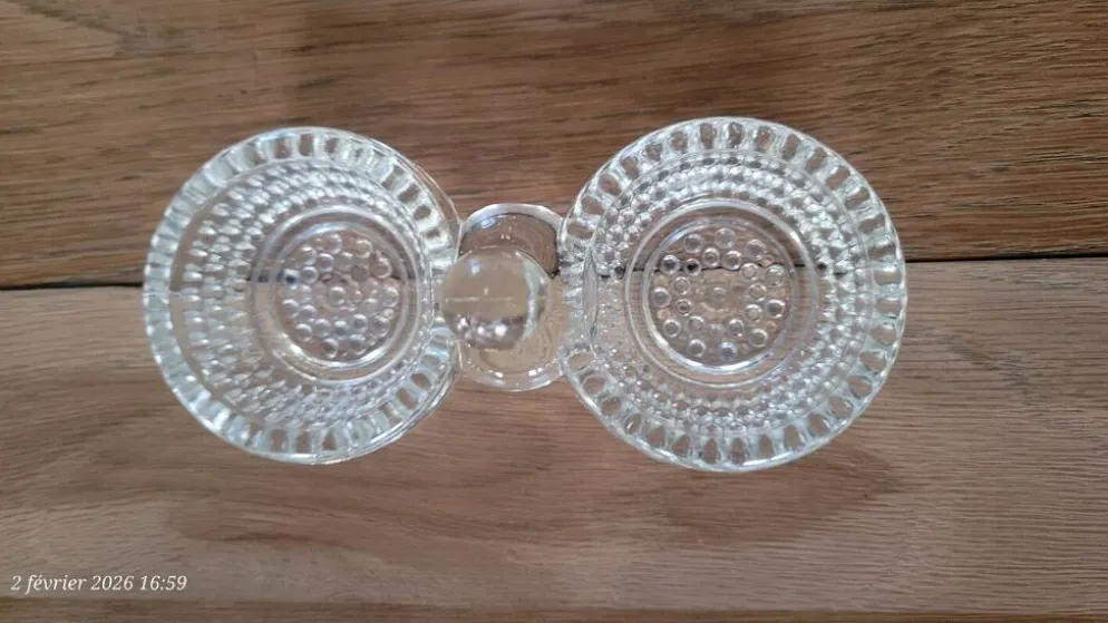 Salière et poivrière en verre épais