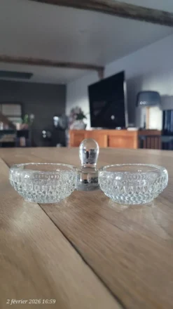 Salière et poivrière en verre épais