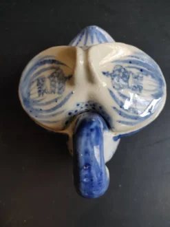 Salière et poivrière vietnamienne vintage en forme de cygne