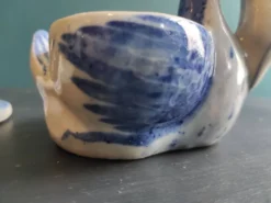 Salière et poivrière vietnamienne vintage en forme de cygne