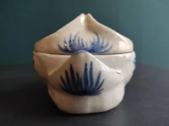 Salière et poivrière vietnamienne vintage en forme de cygne
