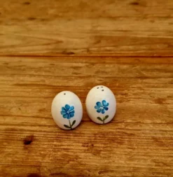 Salière et poivrière vintage en céramique peintes à la main