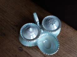 Salière poivrier moutardier, porcelaine