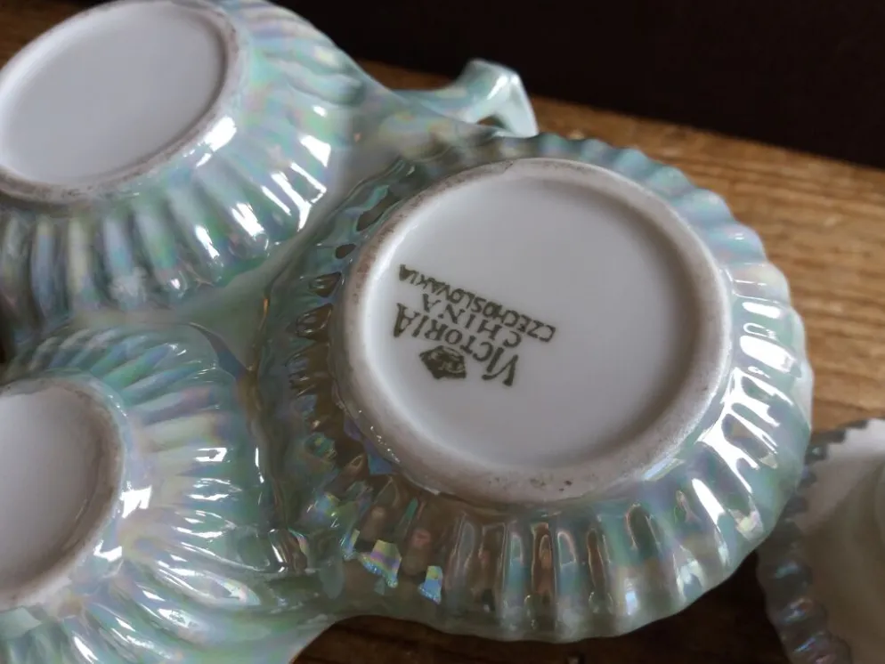 Salière poivrier moutardier, porcelaine