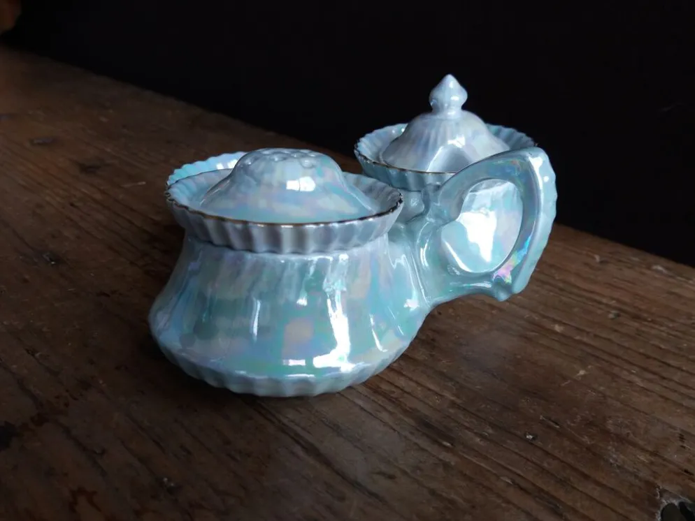Salière poivrier moutardier, porcelaine