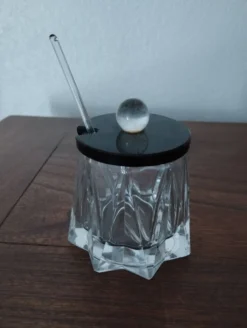 Salière, Poivrier, moutardier, sucrier en cristal