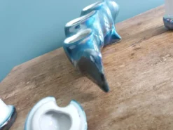 Salière poivrier moutardier zoomorphe, poisson en porcelaine
