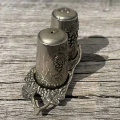 Salière poivrier vigne en métal argenté