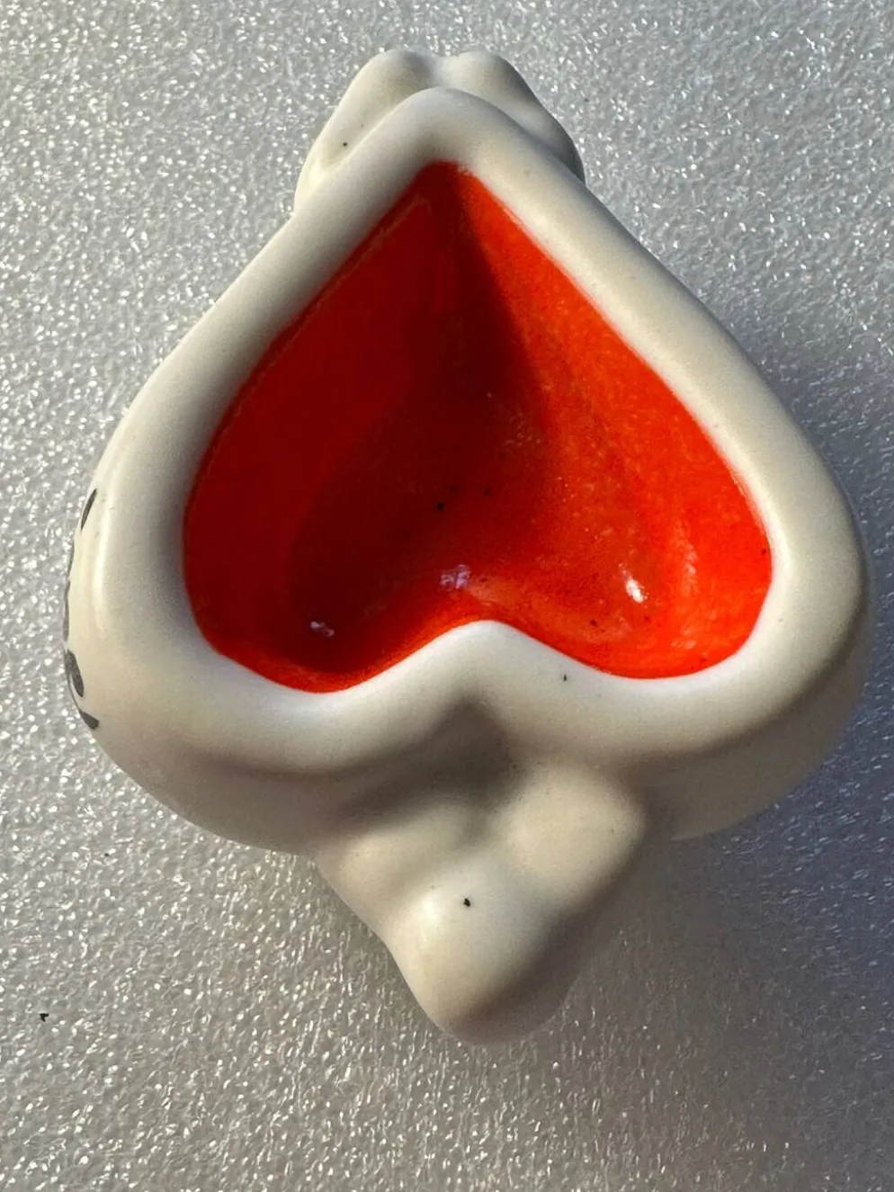 Salière poivrière vintage années 50 - céramique- formes cœurs