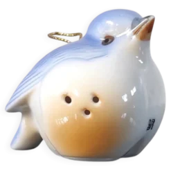 Salière vintage oiseau en porcelaine bleue et blanche