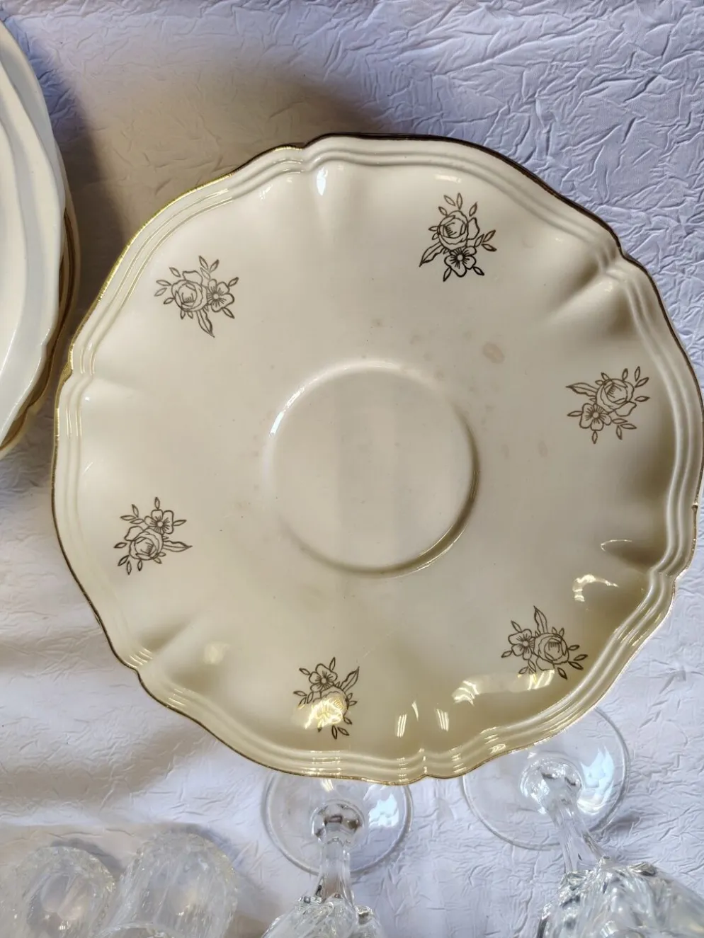 Sarreguemines 12 assiettes à dessert modèle Fleurs de France