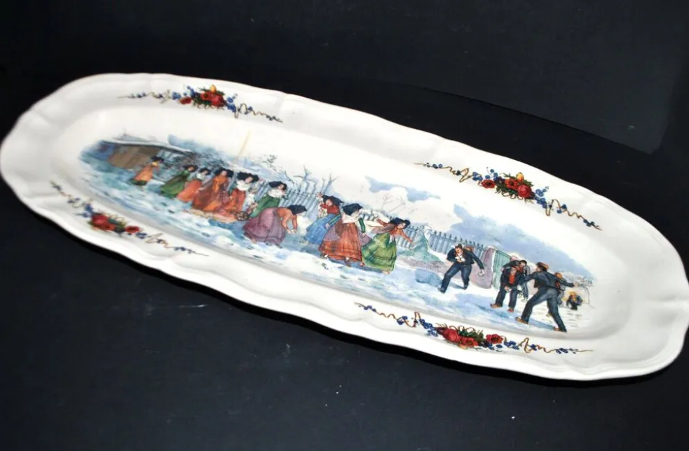 Sarreguemines grand plat ovale Obernai la bataille de boule de neige H. Loux