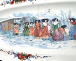 Sarreguemines grand plat ovale Obernai la bataille de boule de neige H. Loux