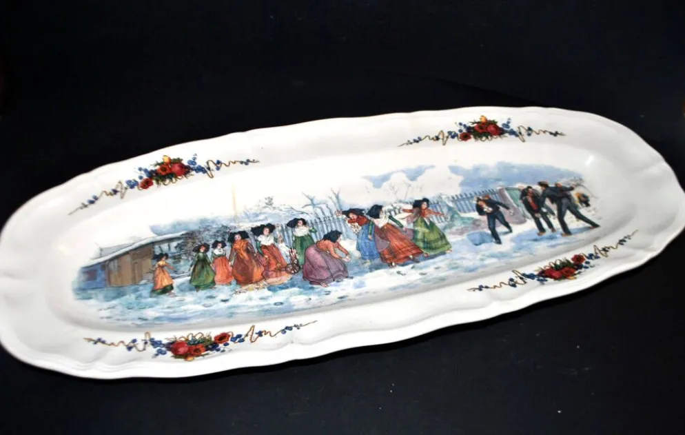 Sarreguemines grand plat ovale Obernai la bataille de boule de neige H. Loux