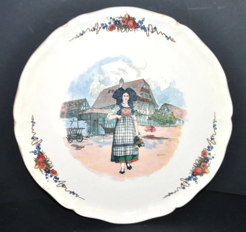 Sarreguemines plat à tarte en faïence Alsace décor "Obernai" Loux 34cm
