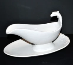 Sarreguemines saucière ancienne faïence U&C opaque tête d’aigle