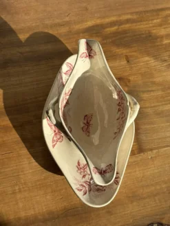 Saucier ancienne en faïence rose de Badonviller modèle Jasmin