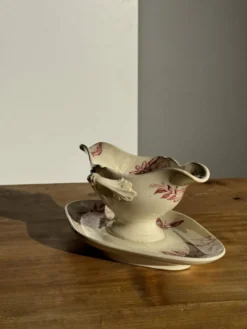 Saucier ancienne en faïence rose de Badonviller modèle Jasmin