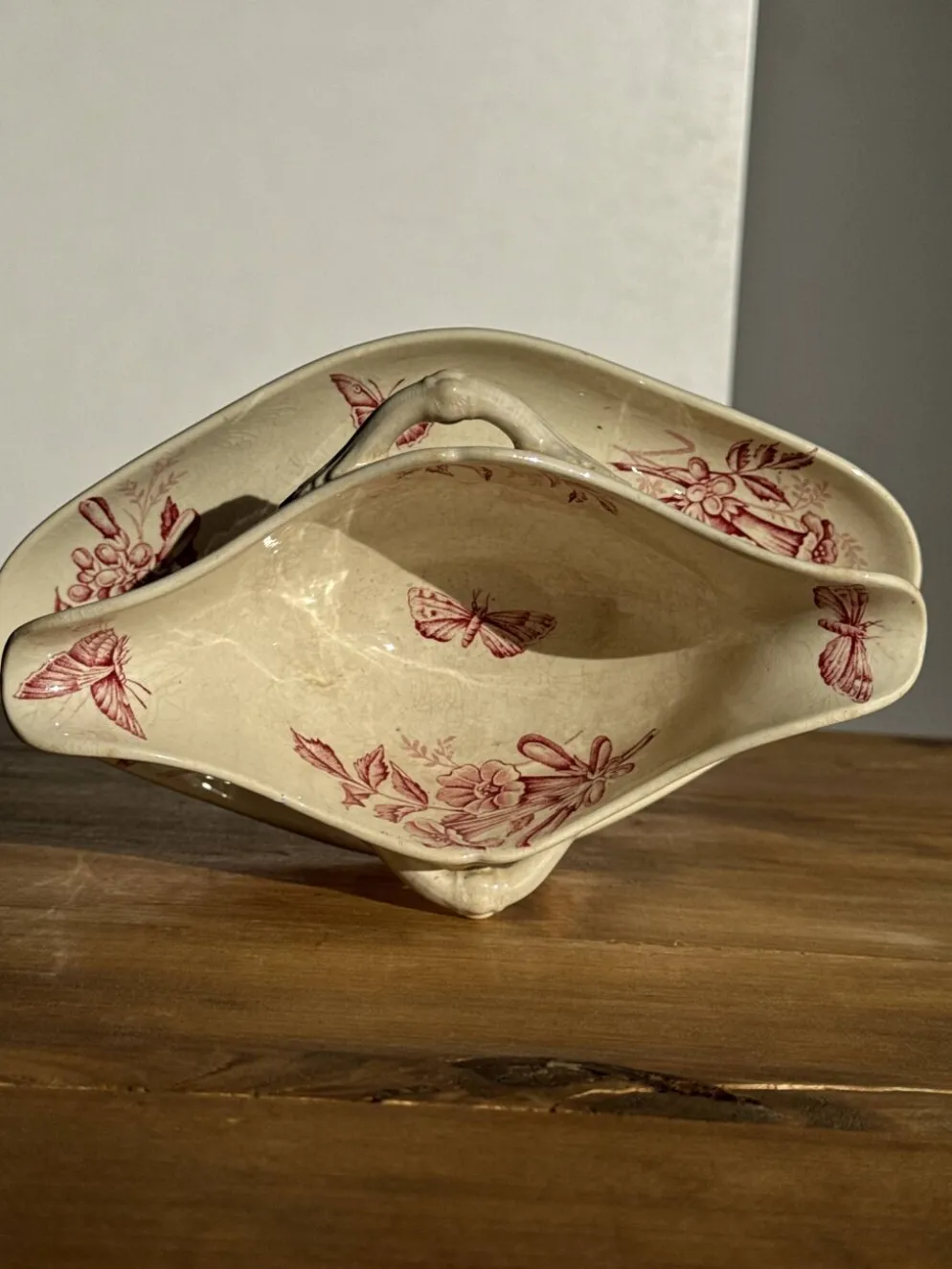 Saucier ancienne en faïence rose de Badonviller modèle Jasmin