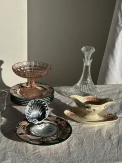 Saucier ancienne en faïence rose de Badonviller modèle Jasmin