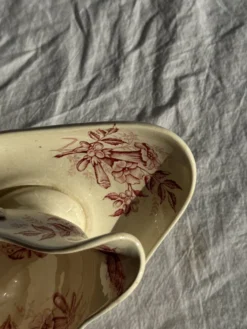 Saucier ancienne en faïence rose de Badonviller modèle Jasmin