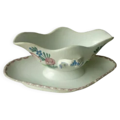 Sauciere en faience decor au coq sarreguemines hamage nord de la france