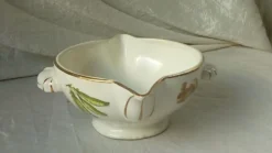 Sauciere en faience decor legumes 4 saisons