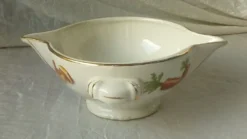 Sauciere en faience decor legumes 4 saisons