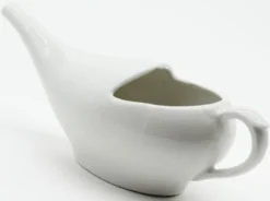 Saucier en céramique blanche