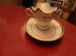 Sauciere porcelaine monogramme ks
