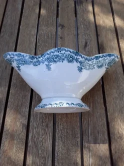 Saucière ancienne