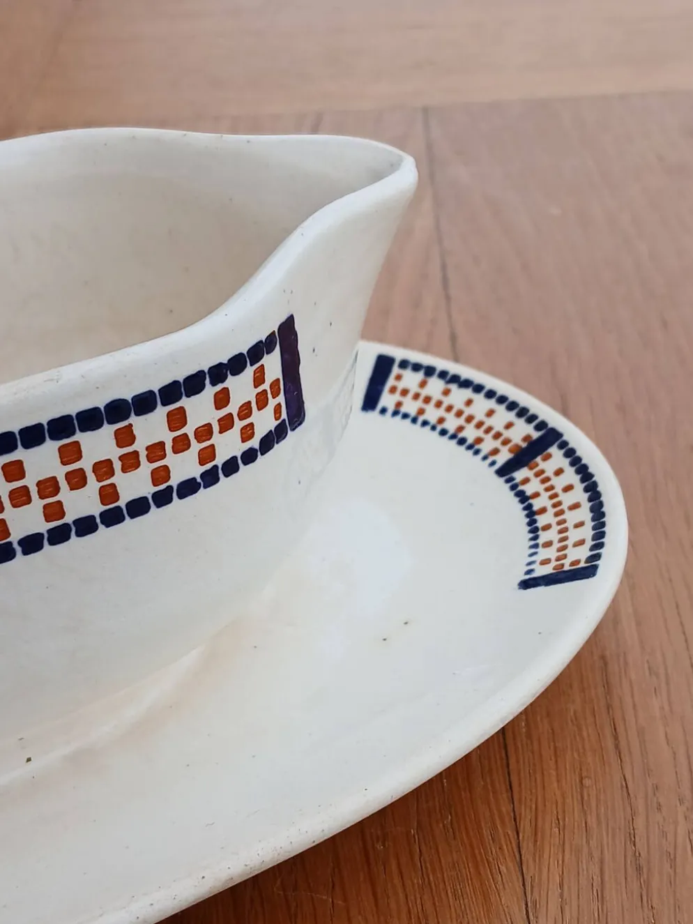 Saucière ancienne