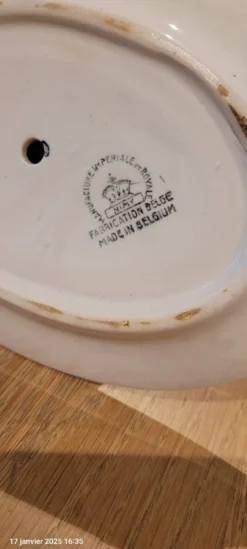 Saucière ancienne
