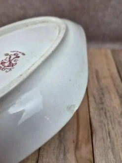 Saucière ancienne Clairefontaine modèle Paveau – Terre de fer rouge – Patine ancienne