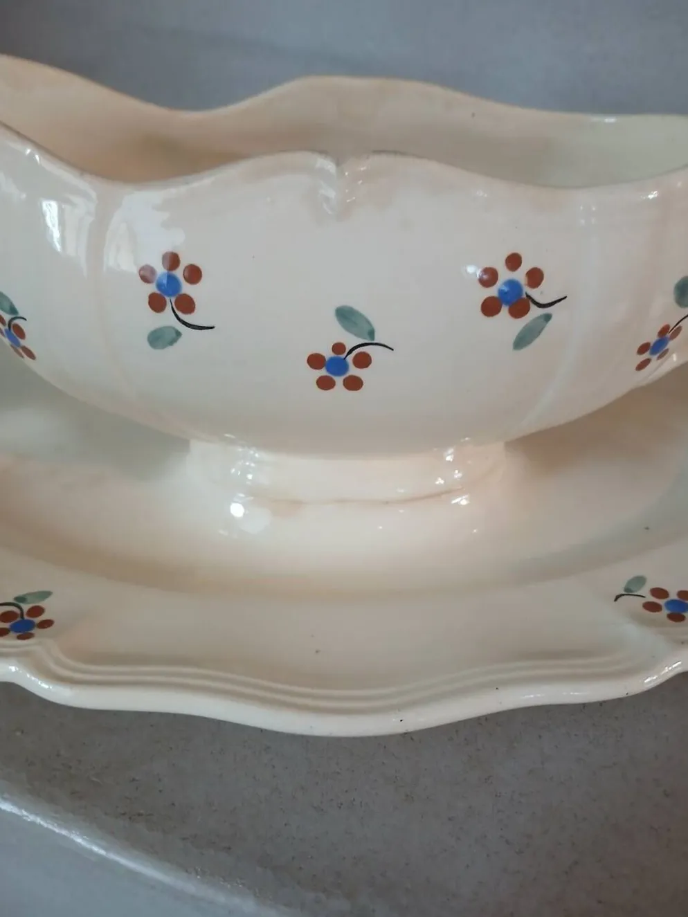 Saucière ancienne Digoin et Sarreguemines