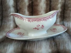 Saucière ancienne en Terre de fer Sarreguemines