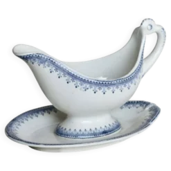 Saucière ancienne en terre de fer – Modèle Bordure