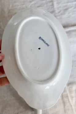 Saucière ancienne en terre de fer – Modèle Bordure
