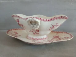 Saucière ancienne en Terre de fer Gien