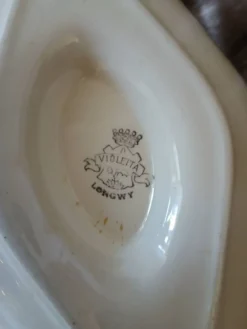 Saucière ancienne en Terre de fer Longwy