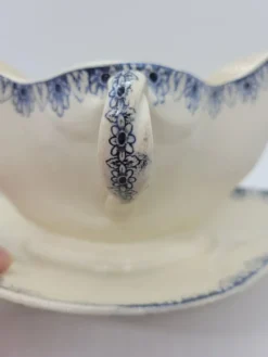 Saucière ancienne faïence décor Rouen Lunéville K&G