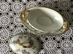 Saucière ancienne Limoges