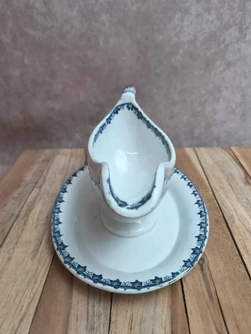 Saucière ancienne Sarreguemines forme Bambou – décor bleu non répertorié – terre de fer