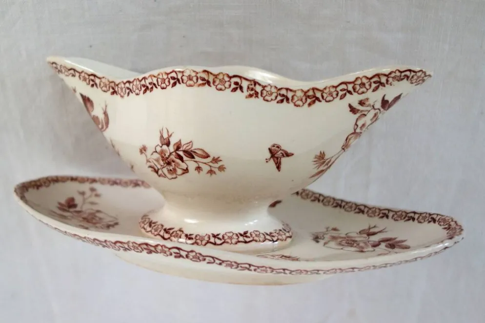 Saucière ancienne terre de fer Gien modèle Mai vers 1900