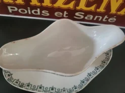 Saucière ancienne Terre de Fer – Porcelaine Opaque de Gien – décor vert géo